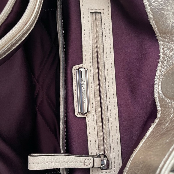 B Makowsky gold tone purse - Picture 2 of 8